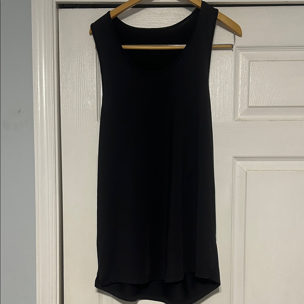 Men's Black Sleeveless Tank Top
